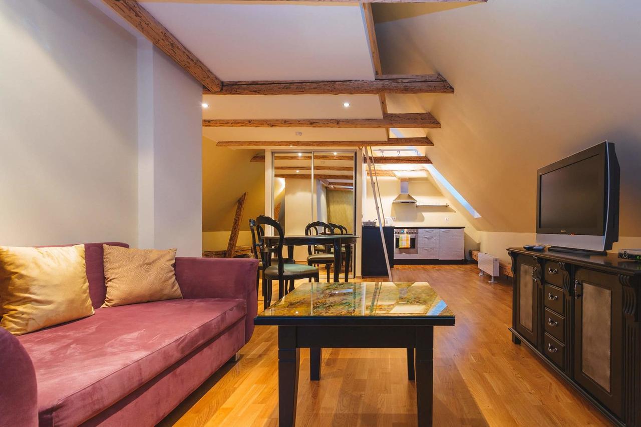 Cozy Apartment In Old Town Таллин Экстерьер фото